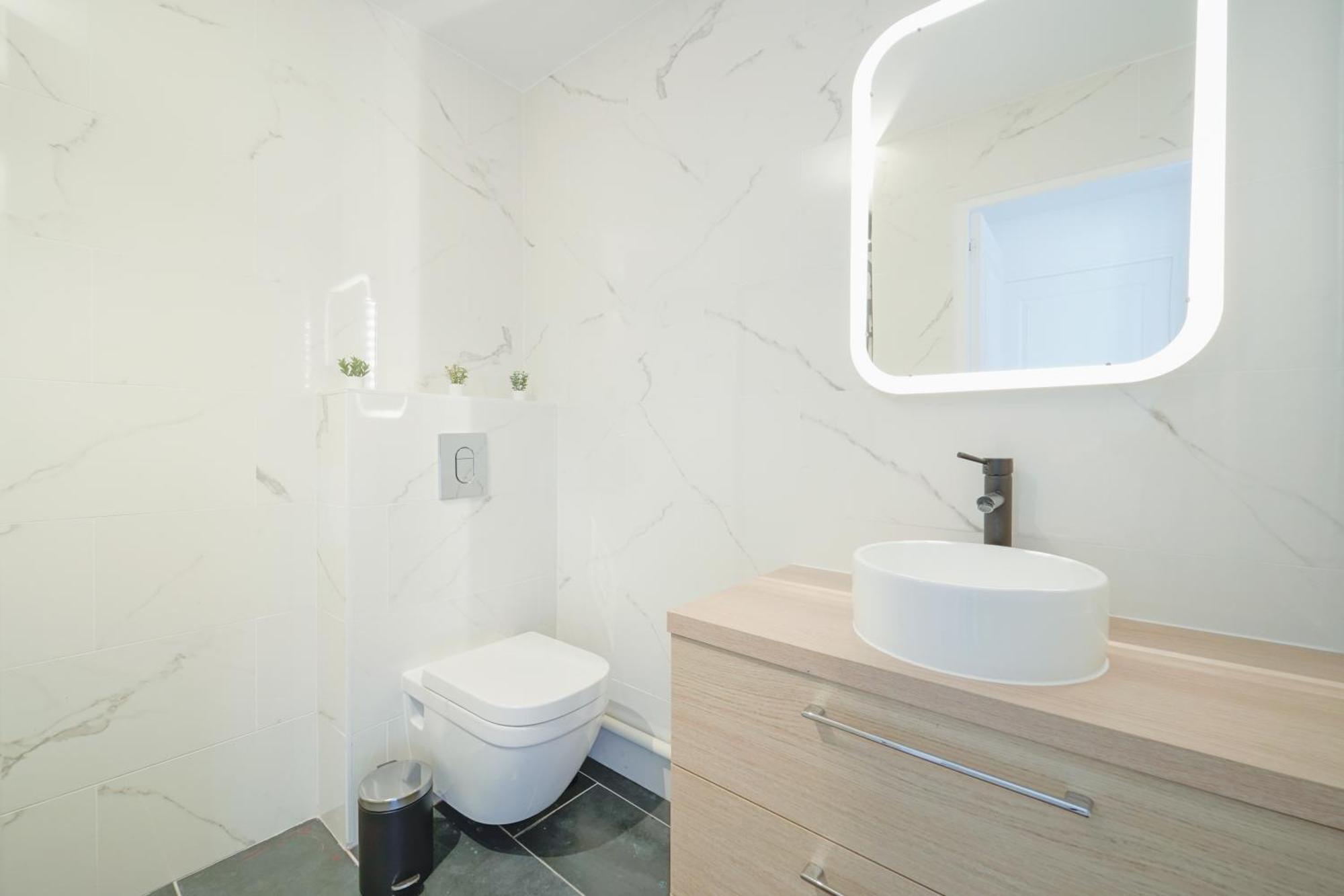 Apartamento Complete 1Br With Balcony Only 5 Min. On Foot To Metro By Doorman Saint-Ouen  Exterior foto